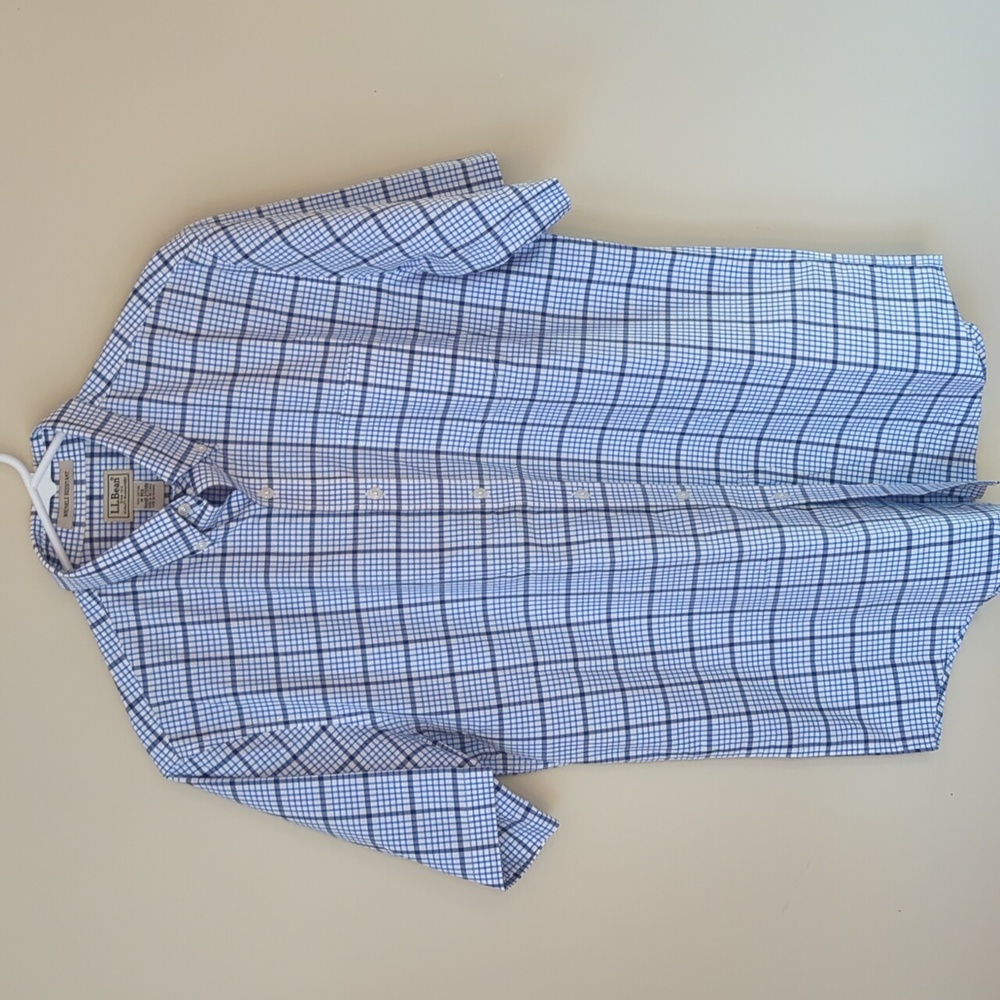 NWOT L.L. Bean Wrinkle Resistant Checkered Button Dress Shirt MEDIUM Blue White